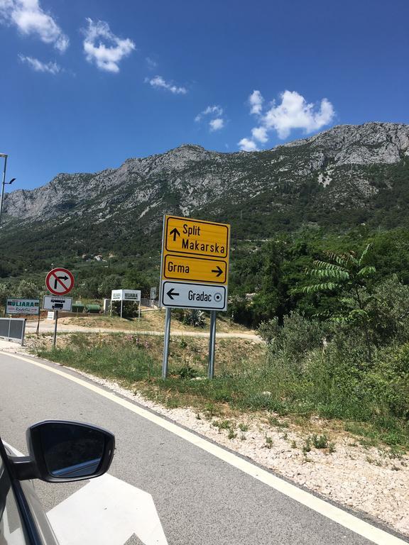 4 Sisters Apartments Gradac  Bagian luar foto