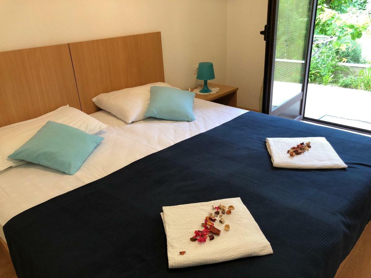 4 Sisters Apartments Gradac  Bagian luar foto